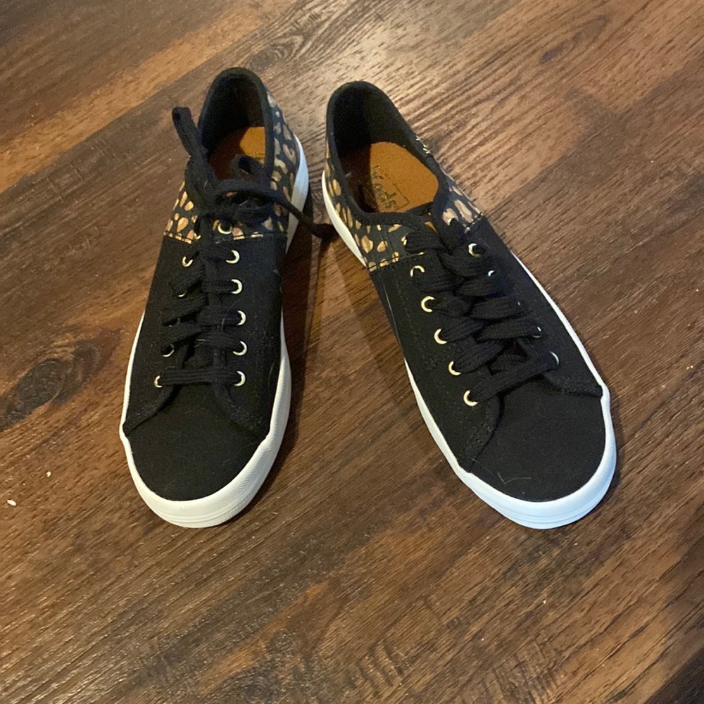 Keds Woman Size 7 Black Leopard Shoes New
